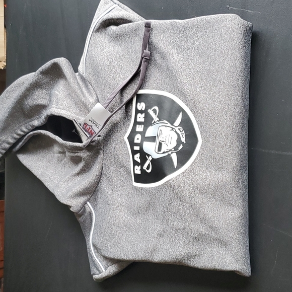 Raiders Pullover Hoodie - Picture 2 of 5